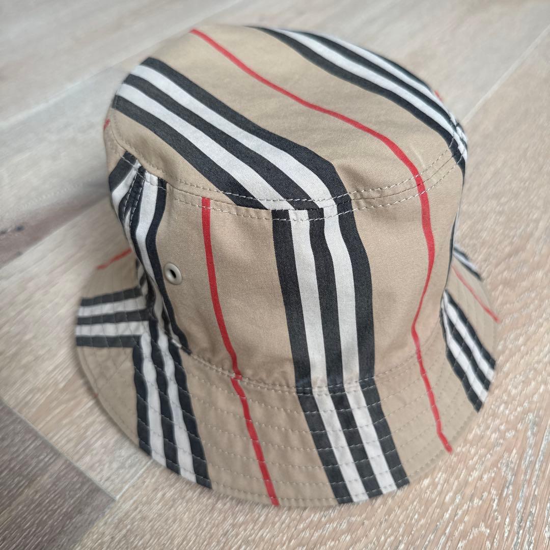 【チョこ様⭐︎専用】BURBERRY バケットハット ブラック/ストライプ
