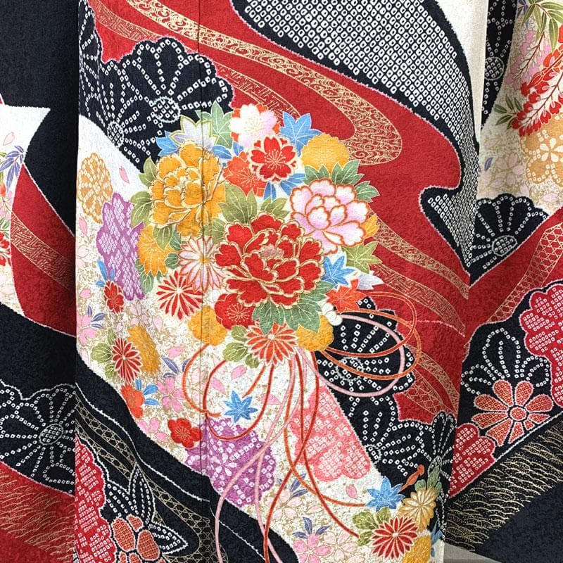 506z3〇オンディーヌ＆一蔵 高身長な方にも 振袖 古典柄 金駒刺繍〇成人式