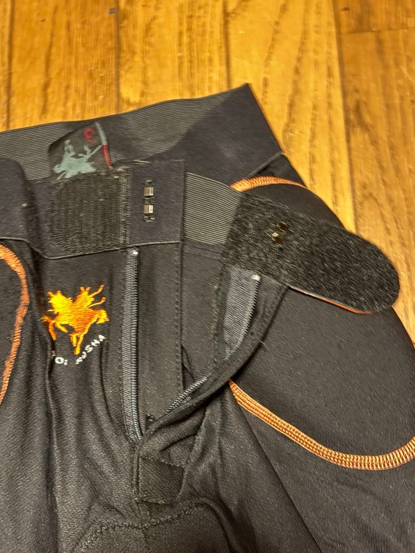 鎧武者　インナープロテクター　サイズM ロングパンツ