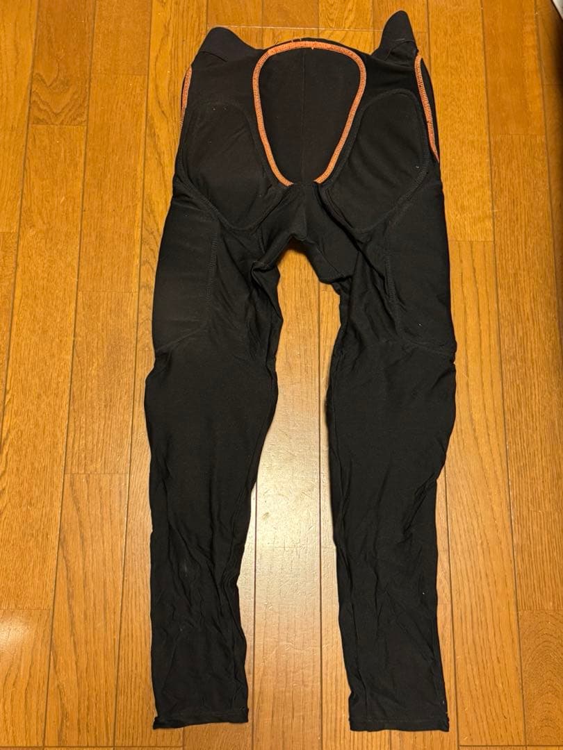 鎧武者　インナープロテクター　サイズM ロングパンツ