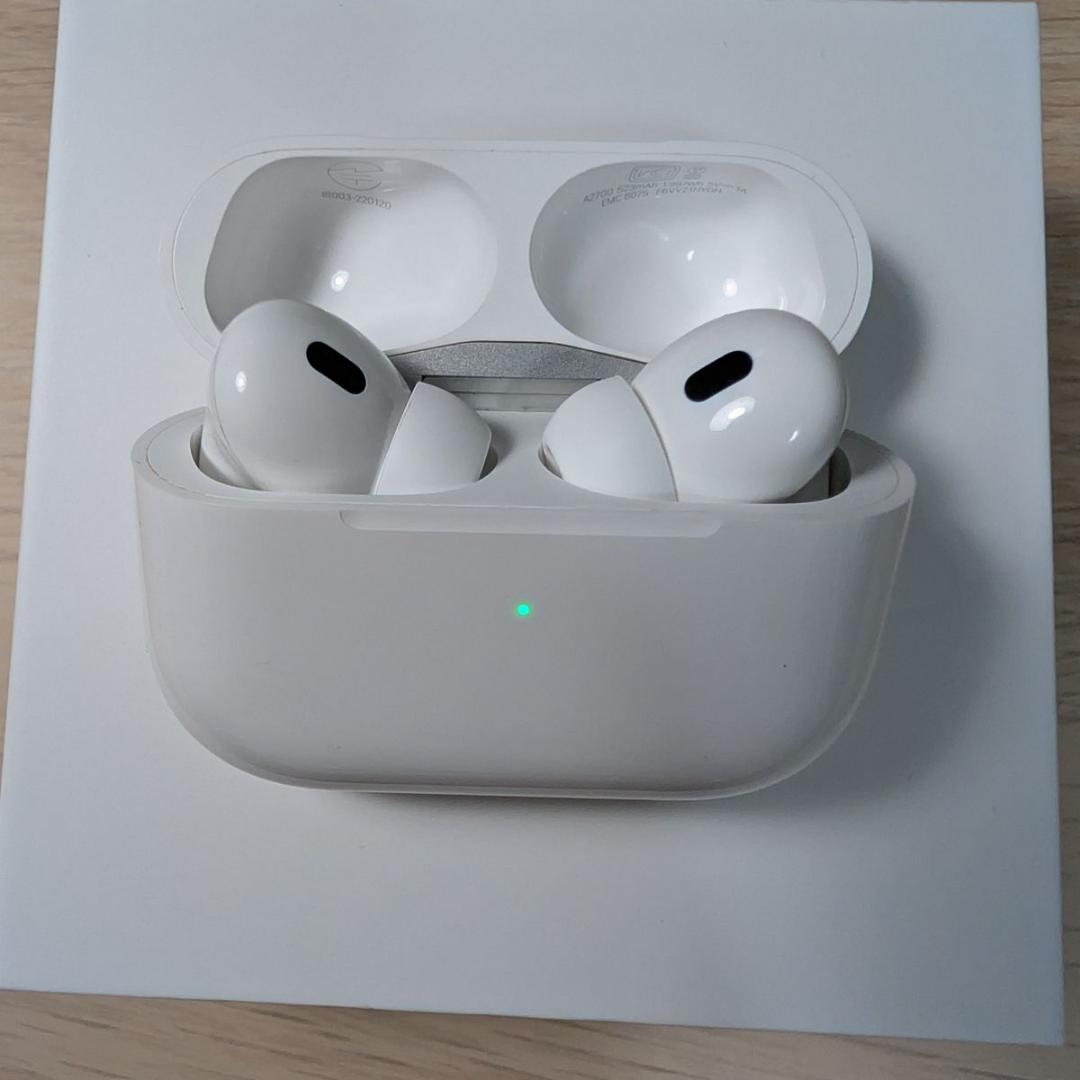 Apple AirPods Pro 2 第2世代 MQD83J/A おまけ付