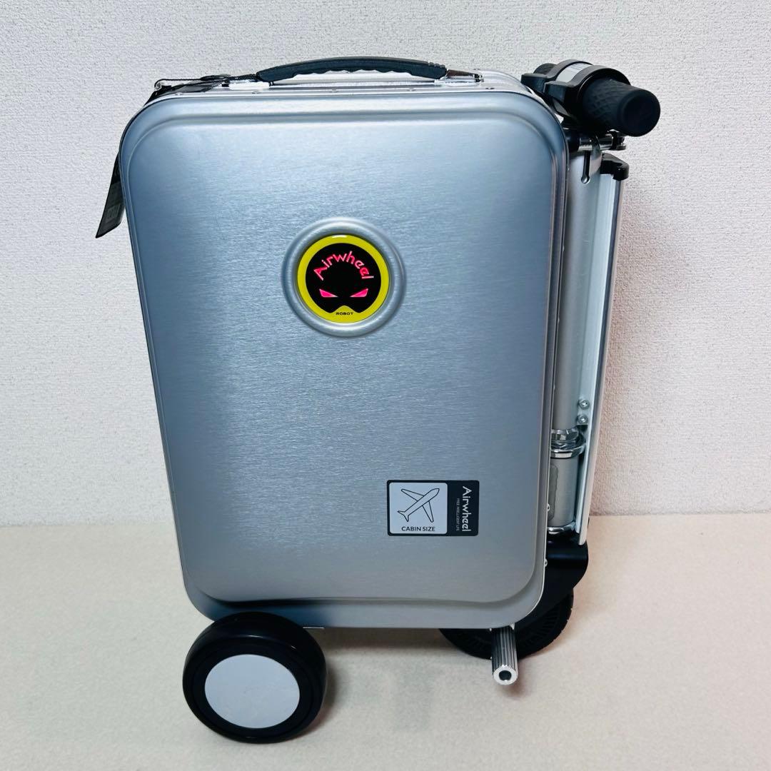 【未使用】Airwheel ROBOT 電動スーツケースSE3S