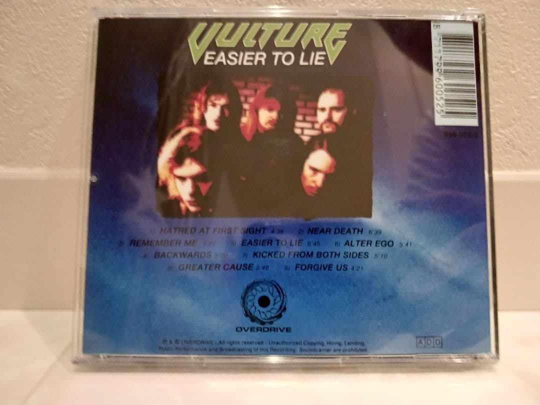 洋楽 VULTURE / Easier To Lie / Fatal Games