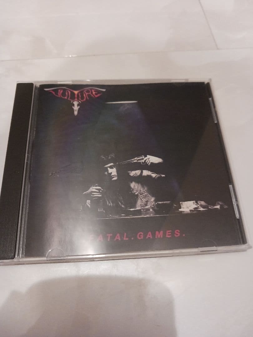 洋楽 VULTURE / Easier To Lie / Fatal Games
