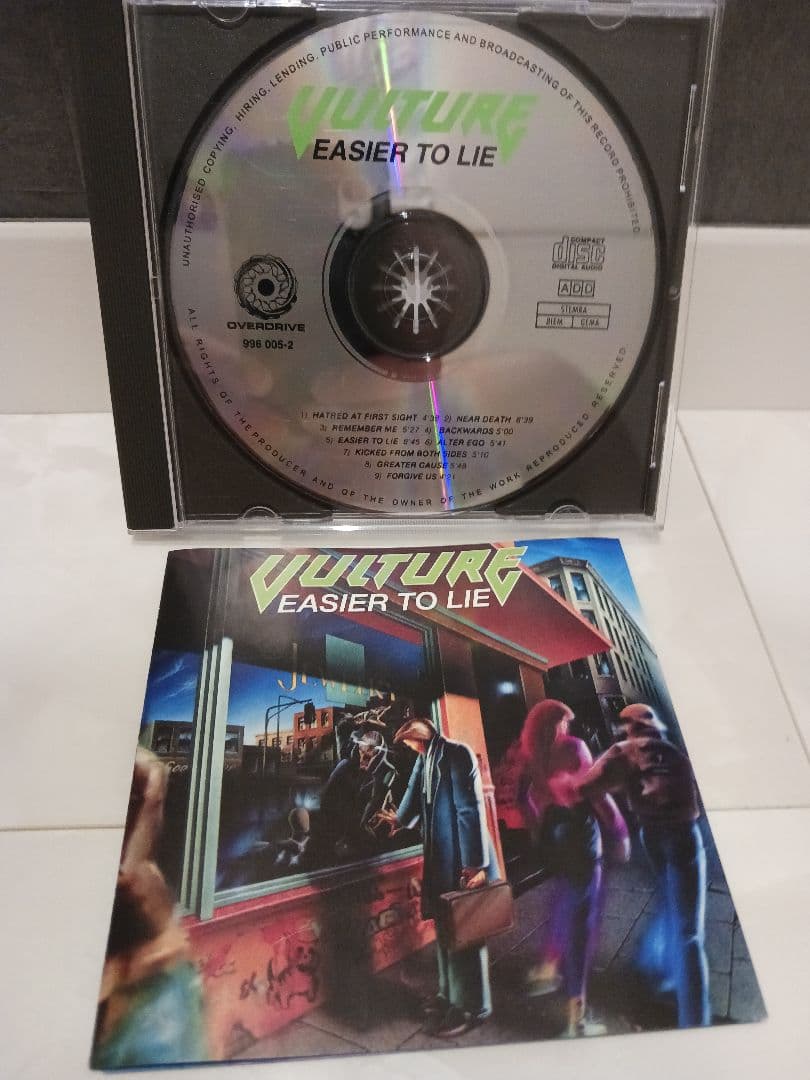 洋楽 VULTURE / Easier To Lie / Fatal Games