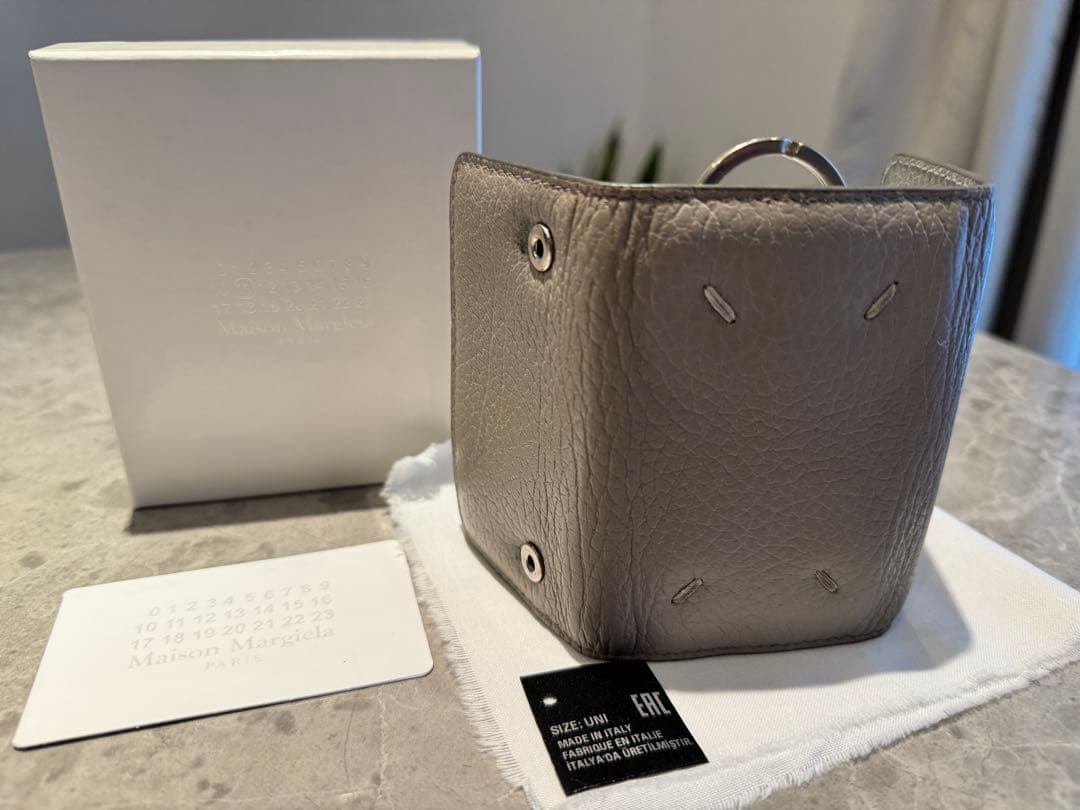 Maison Margiela レザーキーケース グレー