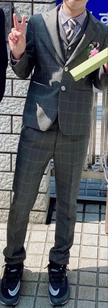 ワンダーファクトリー未使用感。150cmスーツと23.5cmくつセット　男子