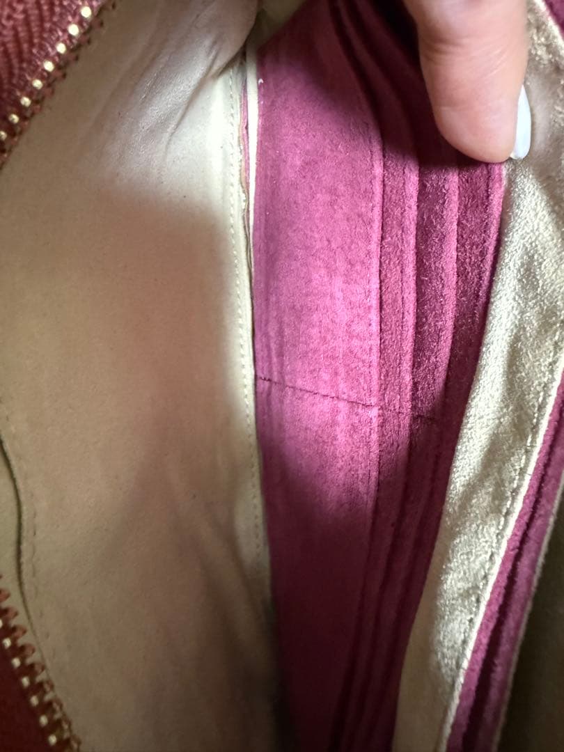 ATAO アタオ　ブーブークラッシー　ルビー　付け替えベルト付き