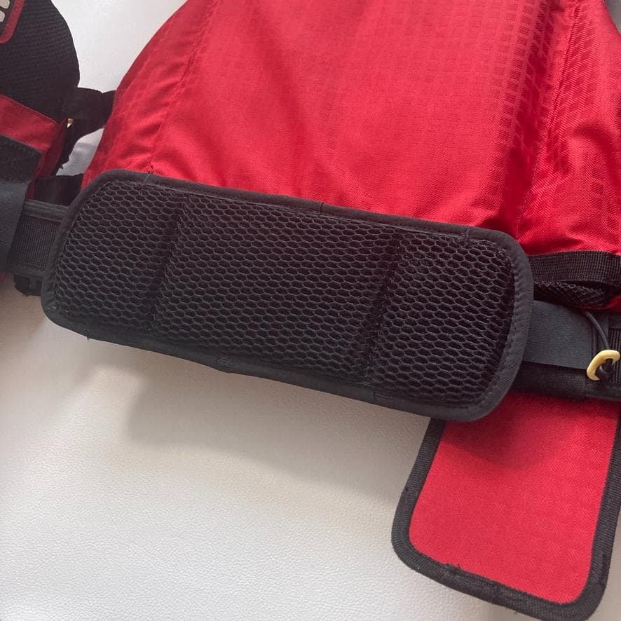 和樹　mazume　レッドムーンライフジャケット フローティングベスト