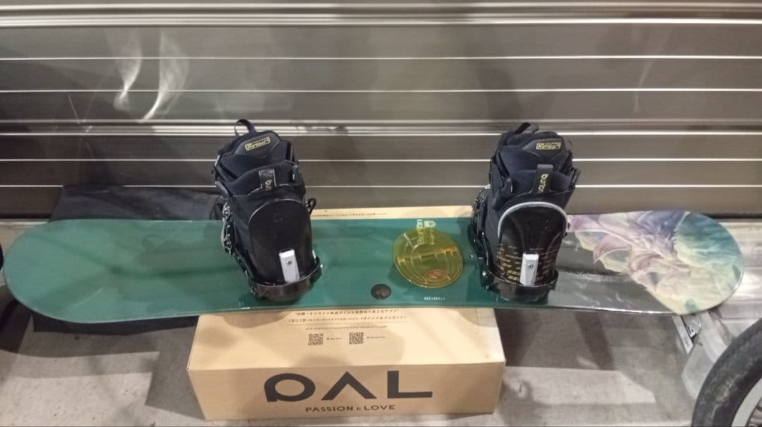 Burtonスノーボード140ブーツ23ビンディング付き