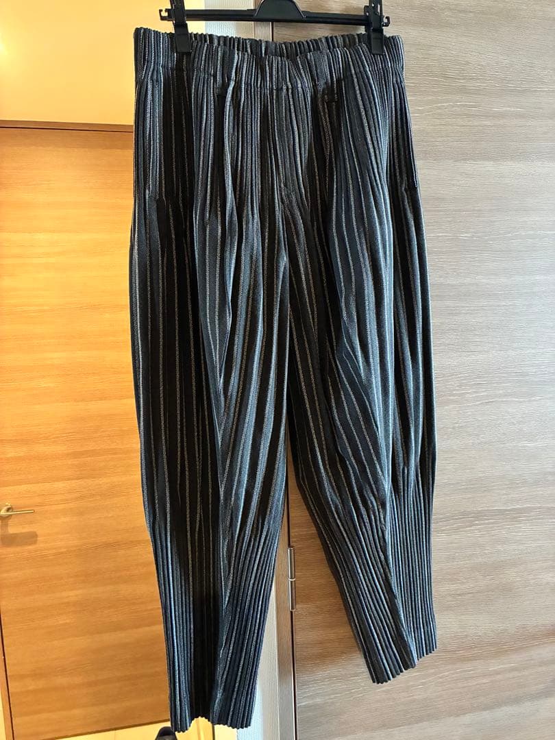 オムプリッセ　イッセイミヤケ　パンツ　3