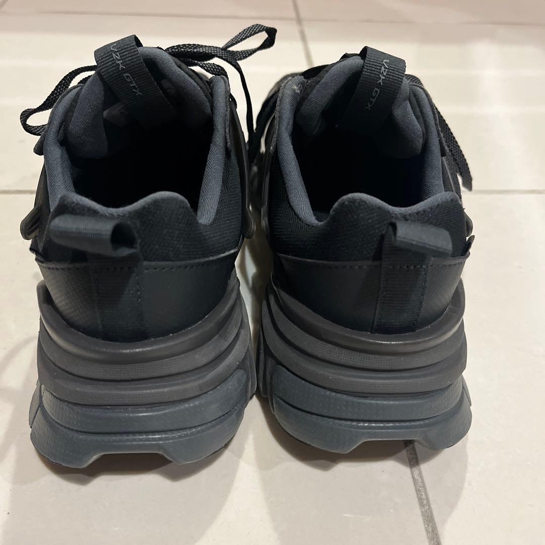 NIKE V2K RUN スニーカー　レディース