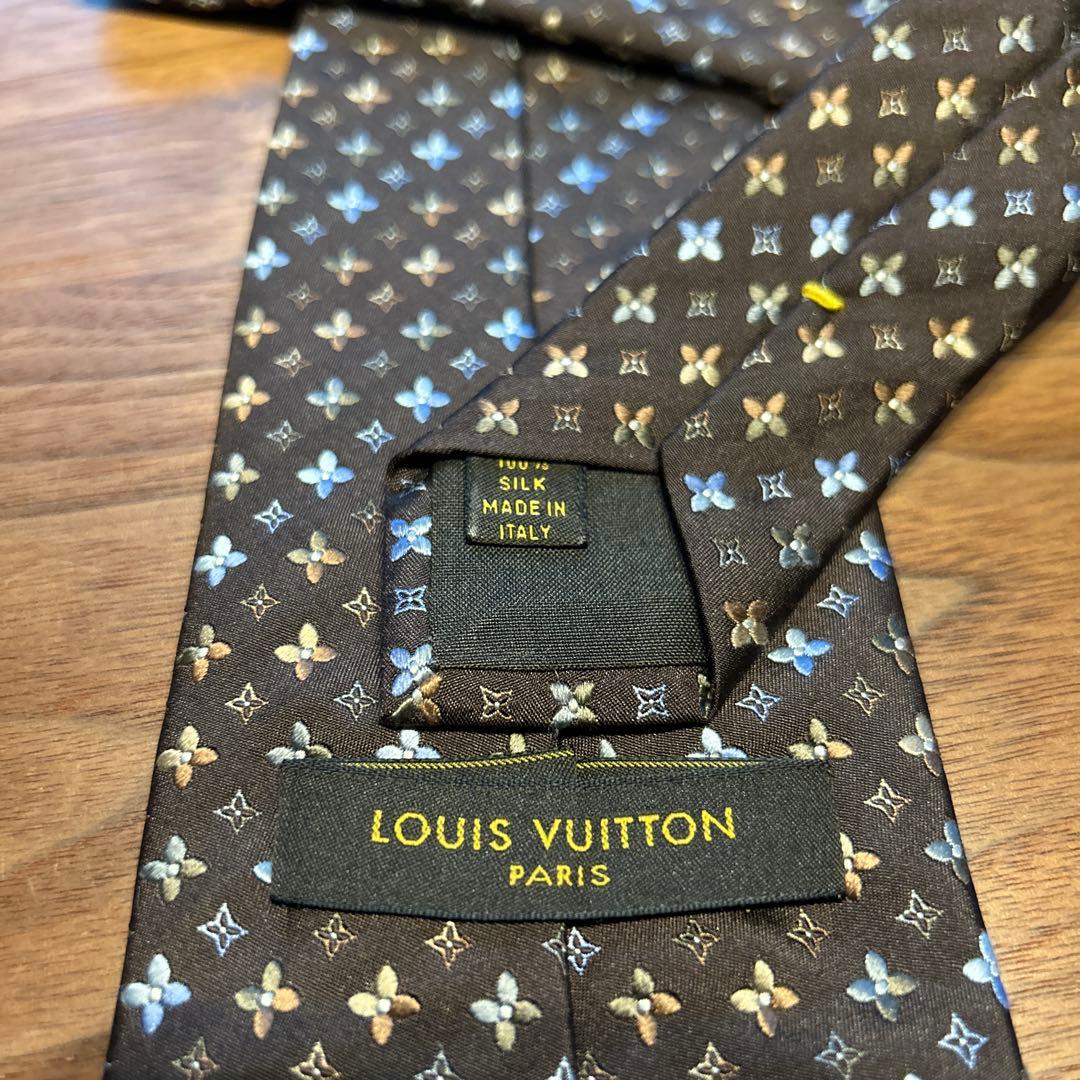 LOUIS VUITTON ルイヴィトン LV ネクタイ