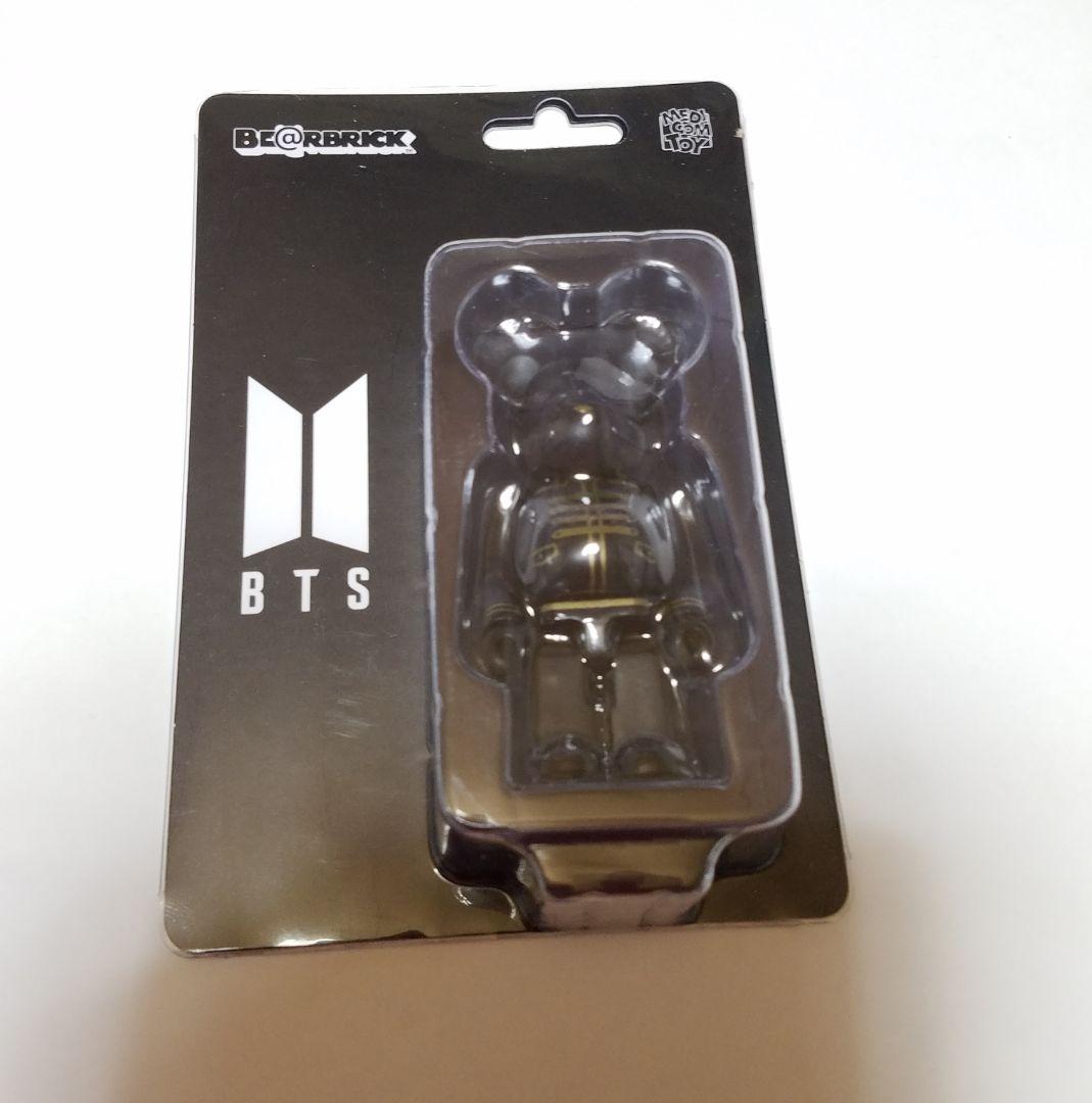 防弾少年団 BE@RBRICK 100%・400%