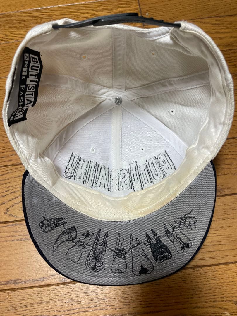 Buttstain キャップ