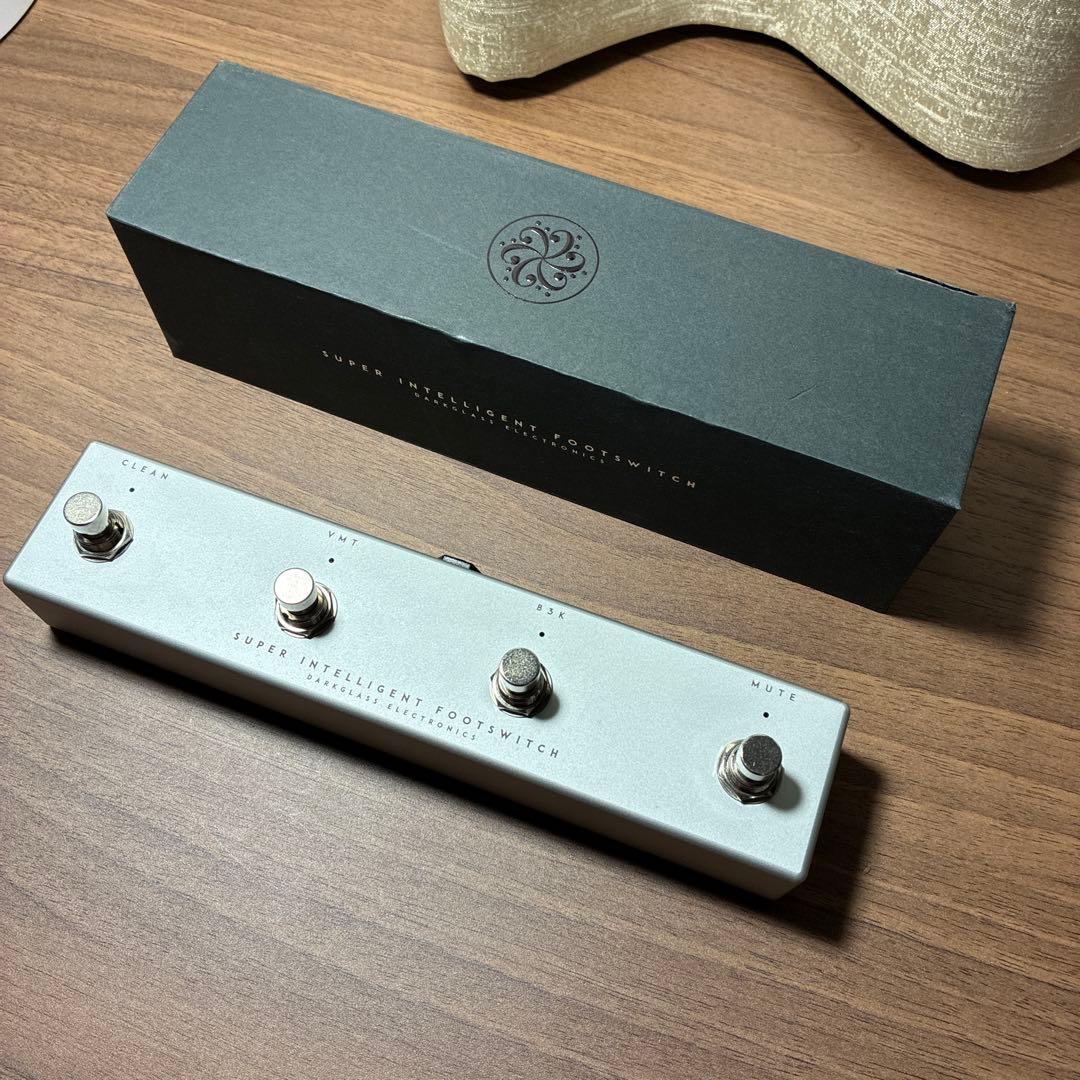 darkglass MICROTUBES 900 専用ケース＆フットスイッチ付き