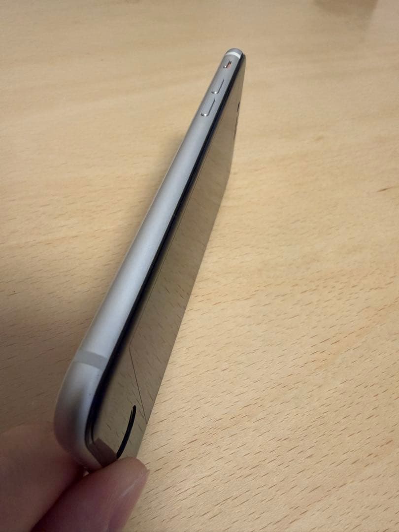 【美品・SIMフリー】iPhone SE 第3世代 64GB シルバー｜初期化済