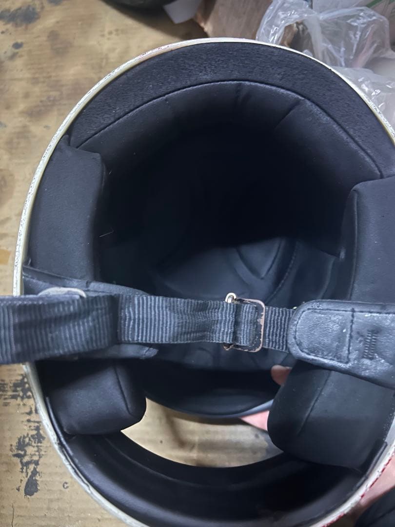 族ヘル ナックルライン 赤 アイボリー ヘルメット バイク ヤラレ やれ仕様