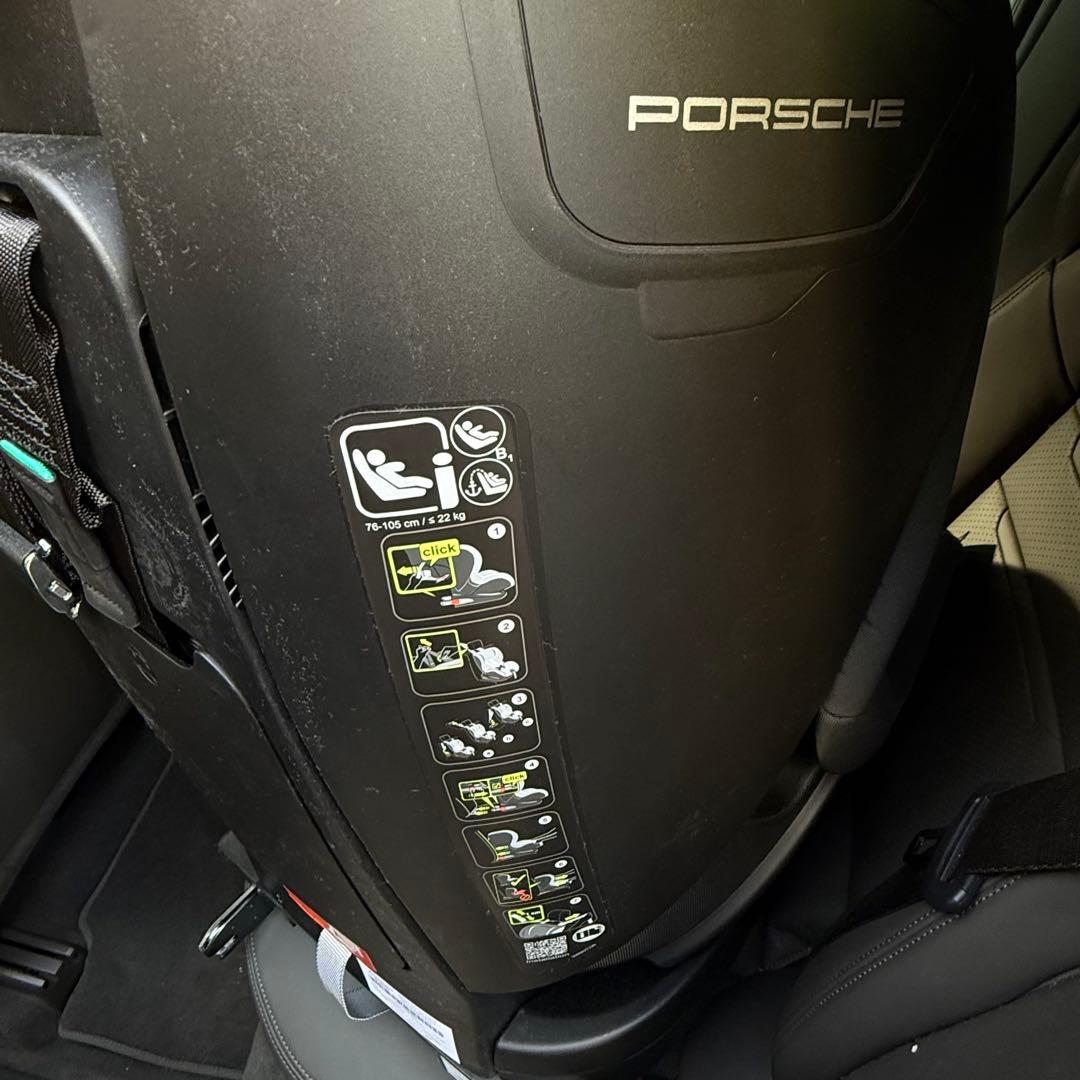 Porsche Kid Seat i-Size ポルシェ純正 チャイルドシート