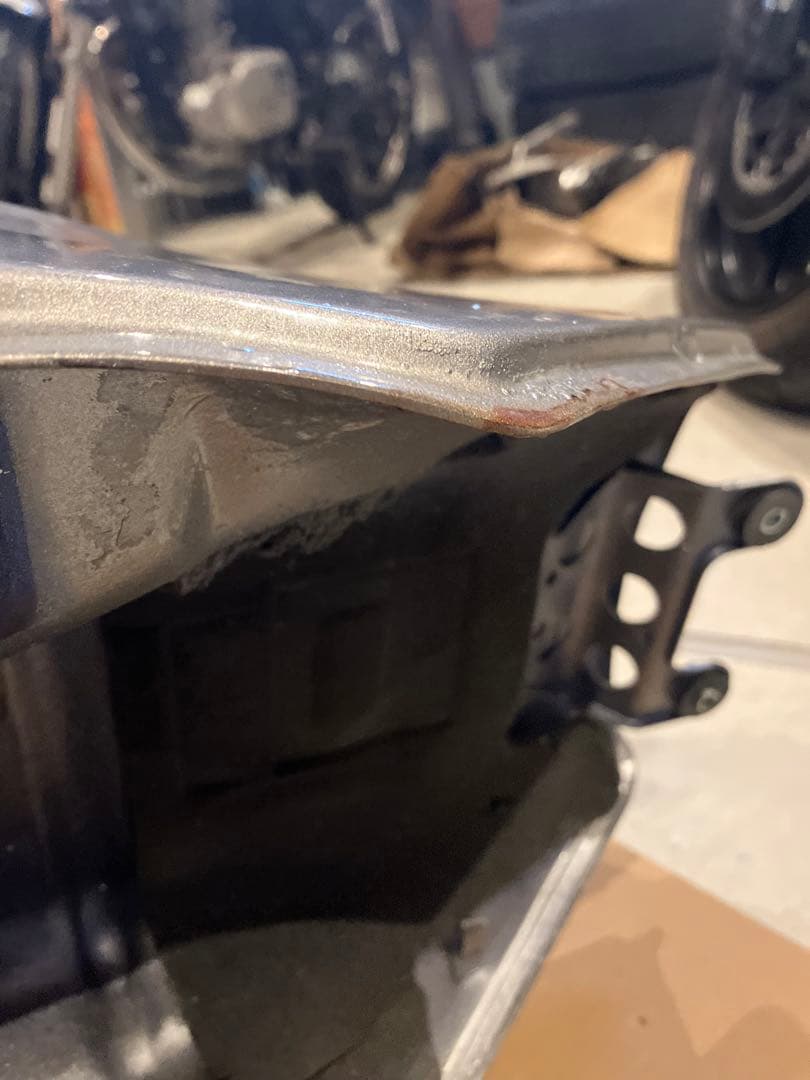 t*u様 gpz900r A9 Kawasaki バイク タンク 青 銀