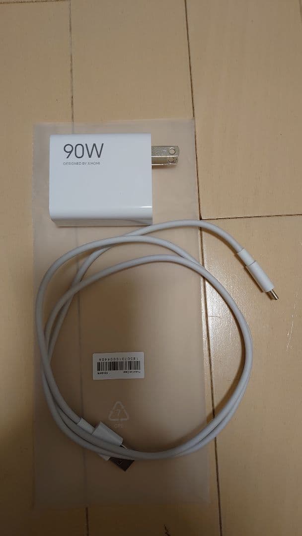 POCO F7 (256GB/12GB) 付属品完備 おまけ付き