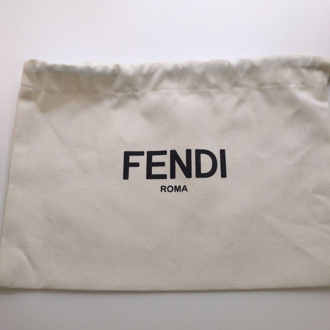 美品FENDI ポンポンチャーム ファー　バックチャーム　マルチカラー