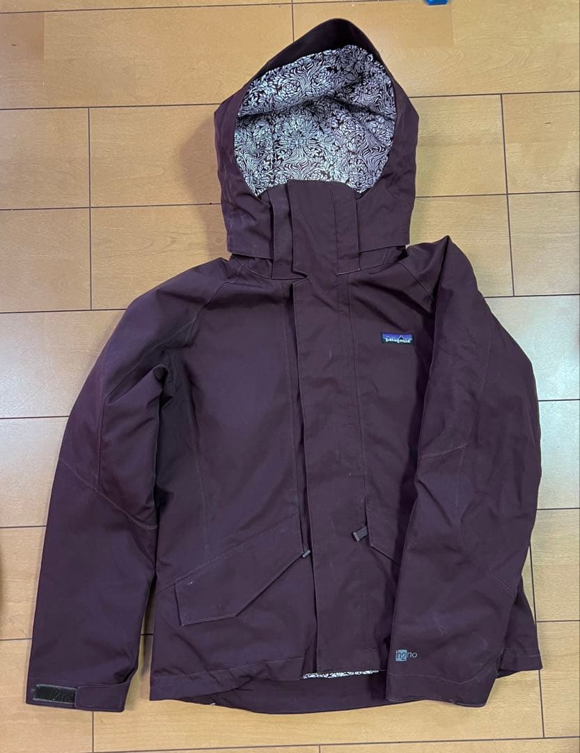 Patagonia フード付きスノーボードウェア　S