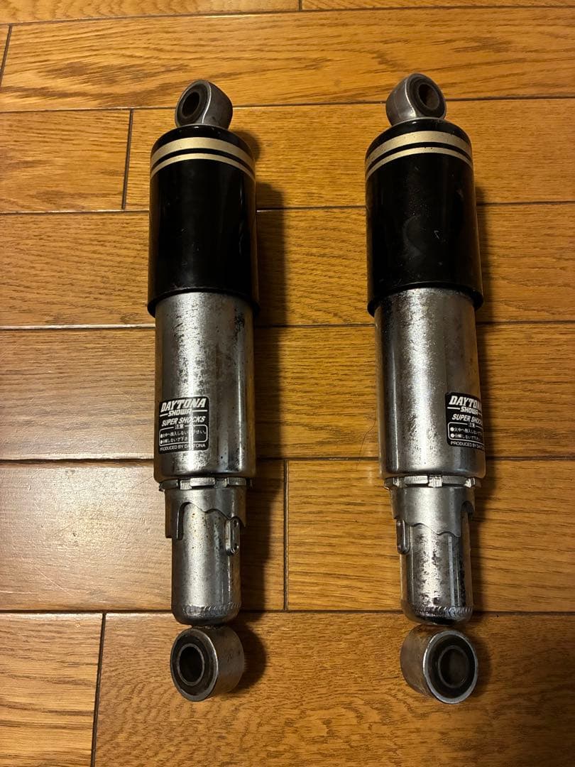 【SR400デイトナSHOWA】フルカバーショートサス