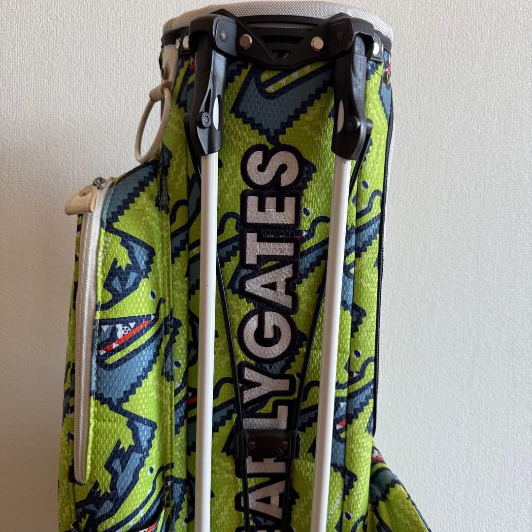 美品　パーリーゲイツ　キャディバッグ　ショルダー式　スタンド式　軽量　ワニ柄