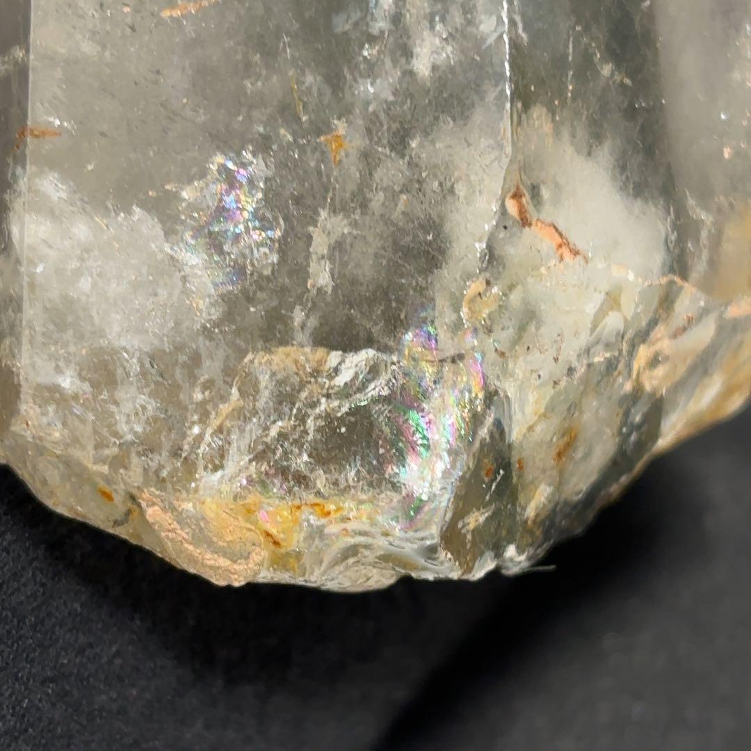 ゆ*ー様 【レア一点物】緑の柱が立つ ガーデン水晶 ポイント原石／天然クォーツ