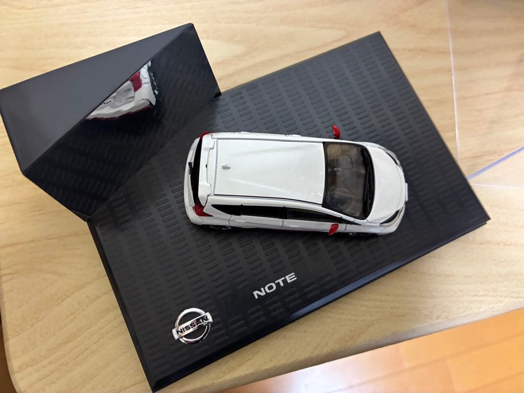 h*マ様 Nismo NOTE ミニカー 1/43