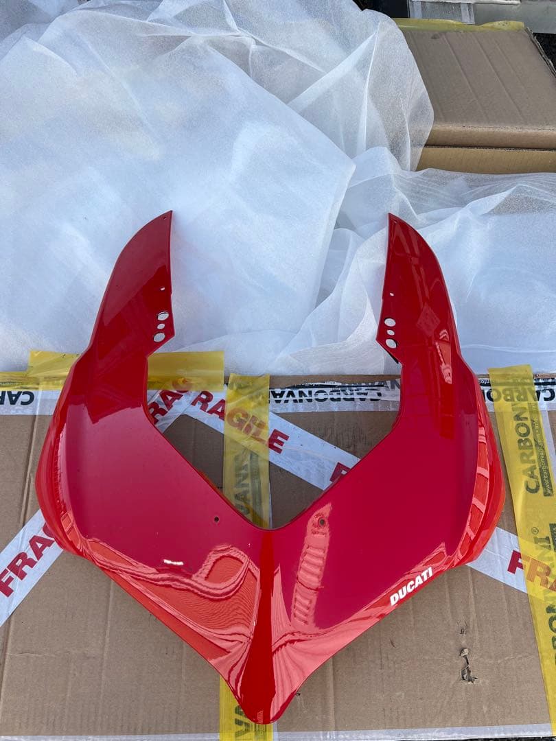 パニガーレv4 MY2019 アッパーカウル　純正品