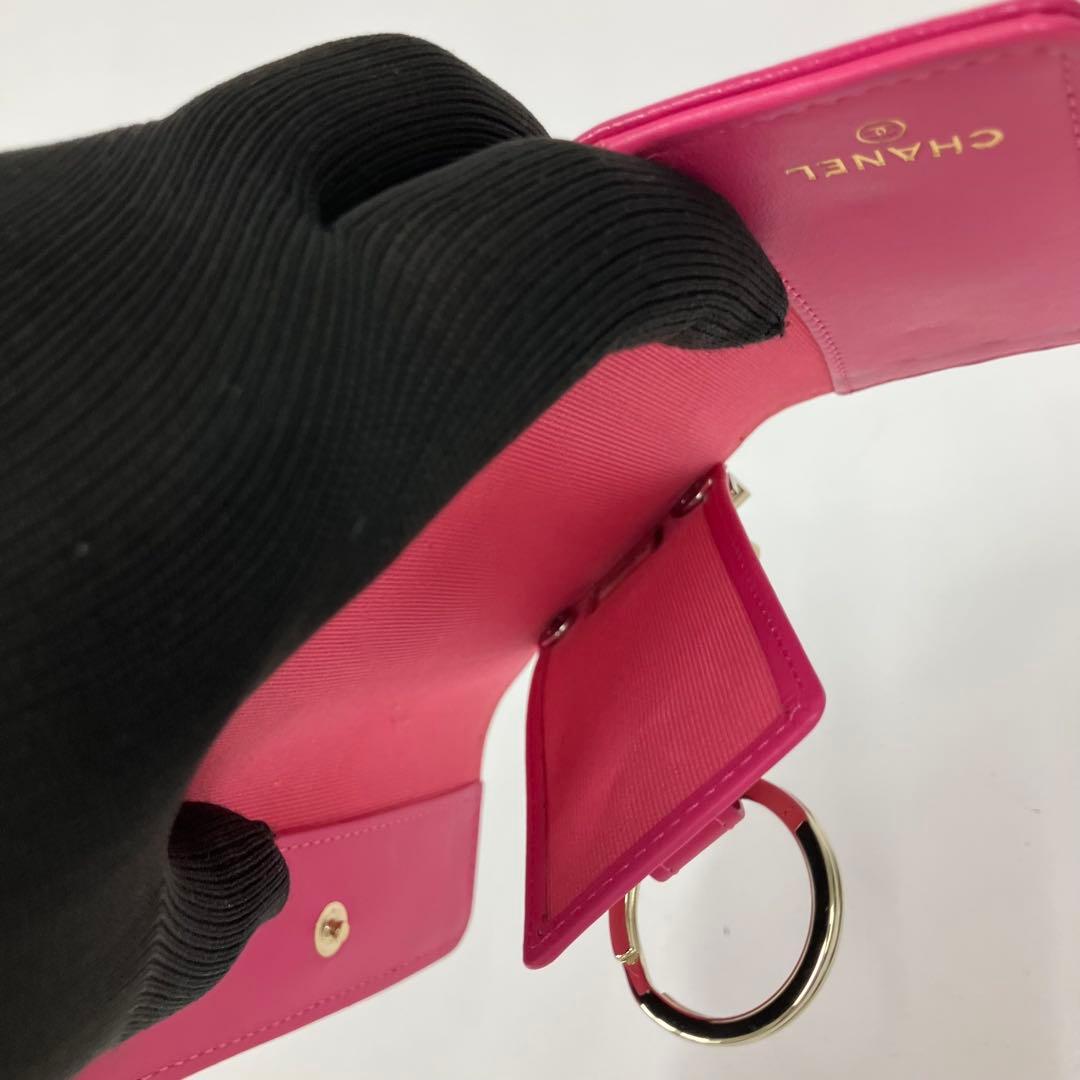 シャネル キャビアスキン カメリア キーケース 31番台ピンク