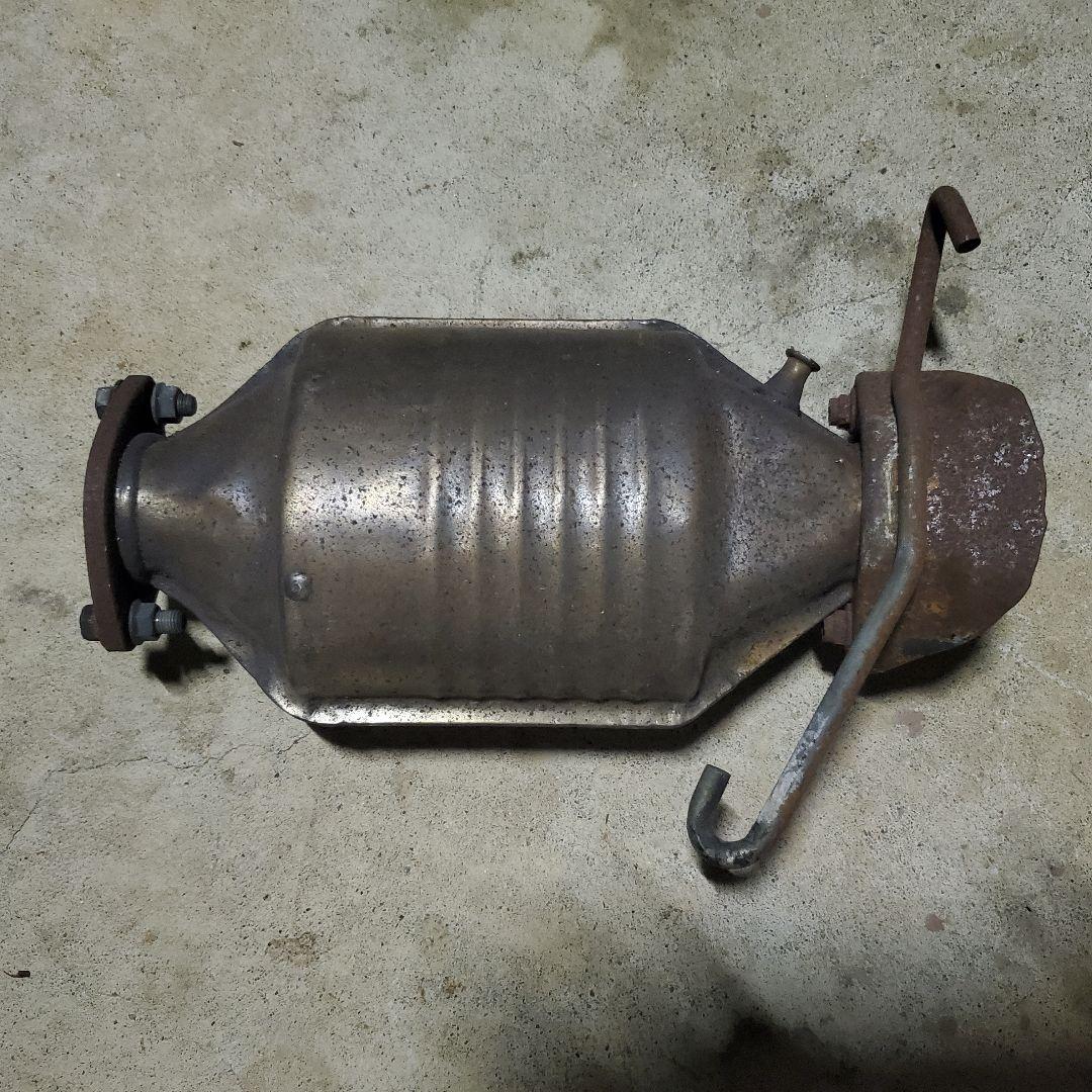 GX71 　純正触媒