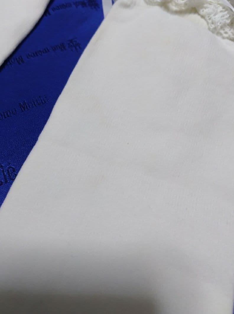 Moi-meme-Moitie　オーバーニー　モワティエ