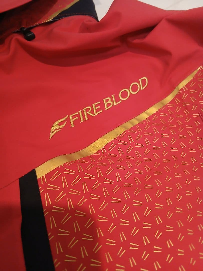 初日の出　[美品] シマノ ファイアブラッド レインスーツ RA-120W