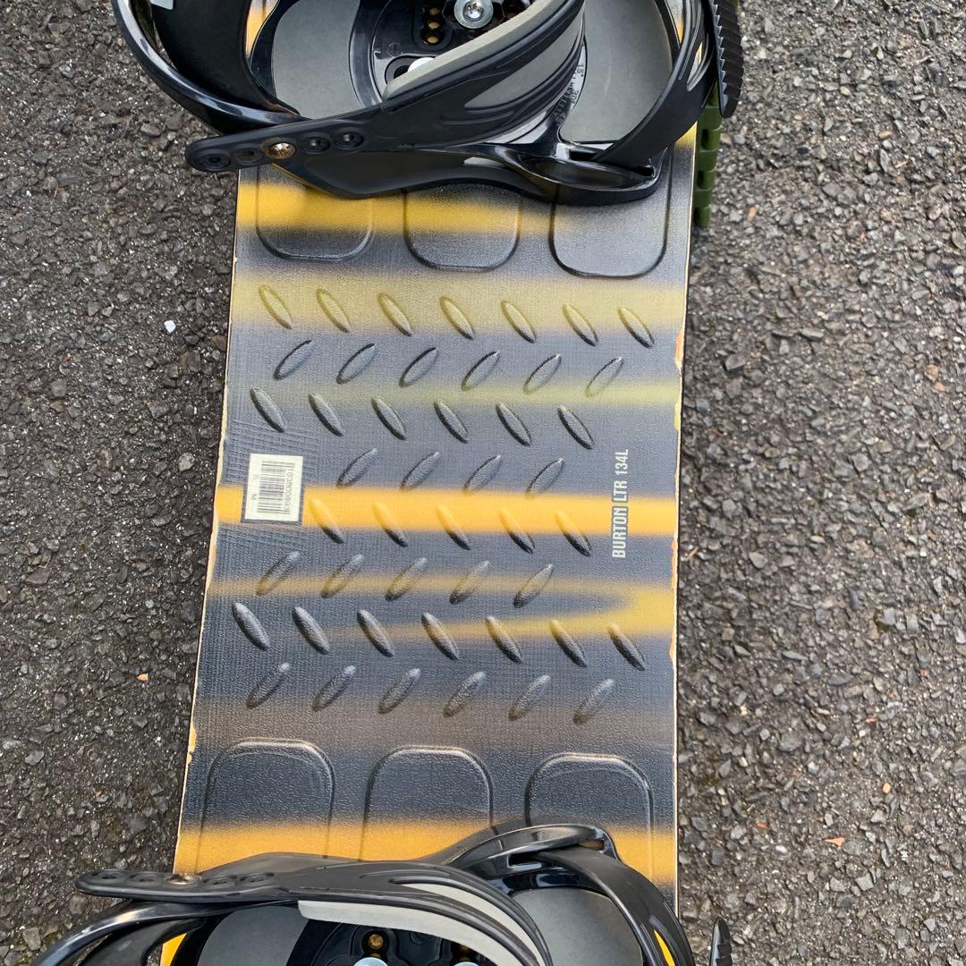 スノーボードセット BURTON LTR 134cm キッズ・レディース向け