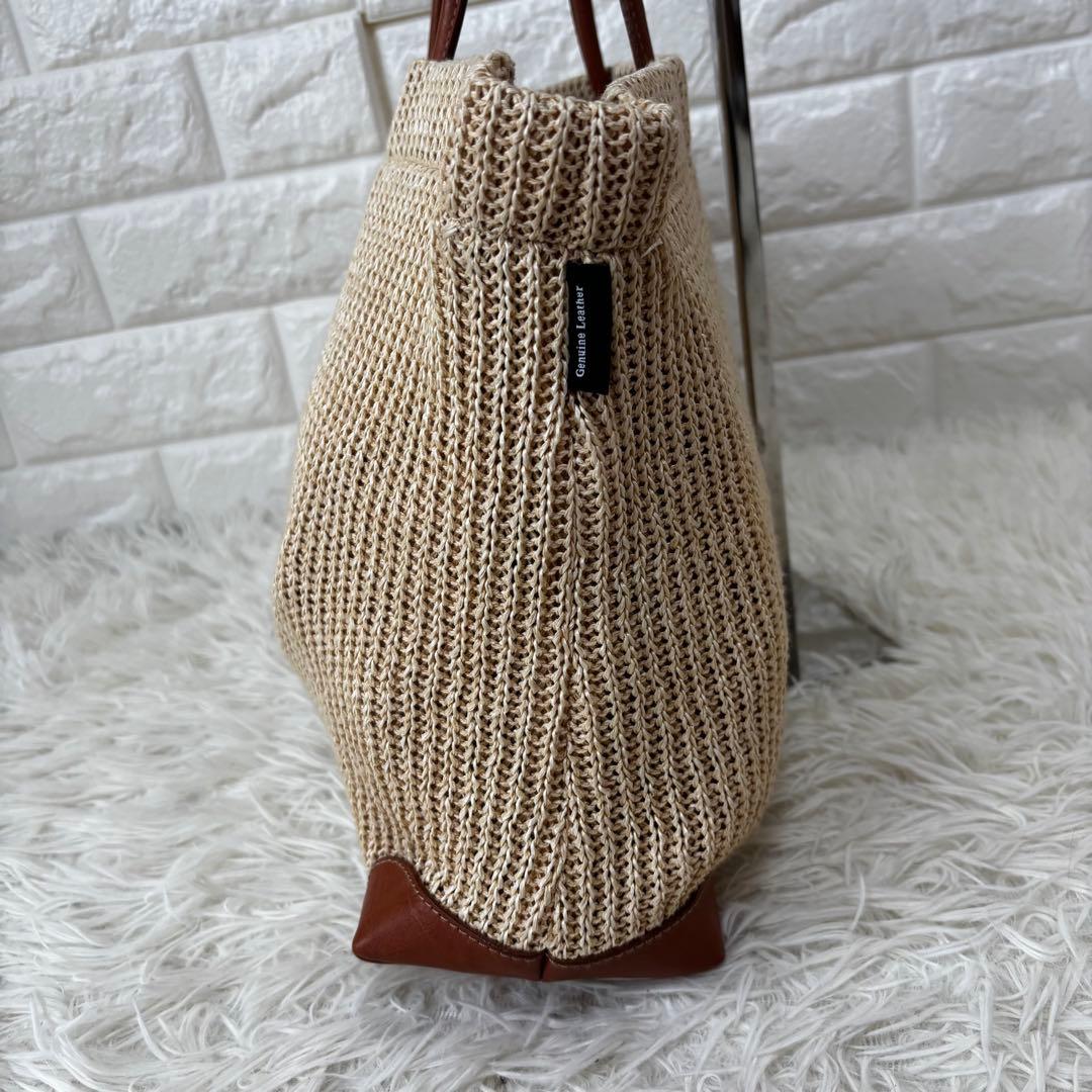 FURLA✨カゴバッグ　トートバッグ　 A4 PC 異素材　ベージュ　本革　麻