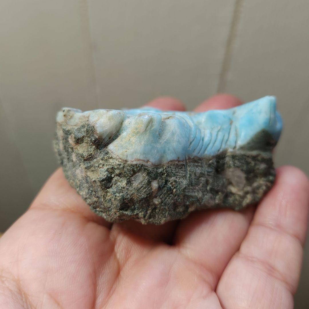 週末限定価格 ラリマー 原石 イルカ彫刻 置物