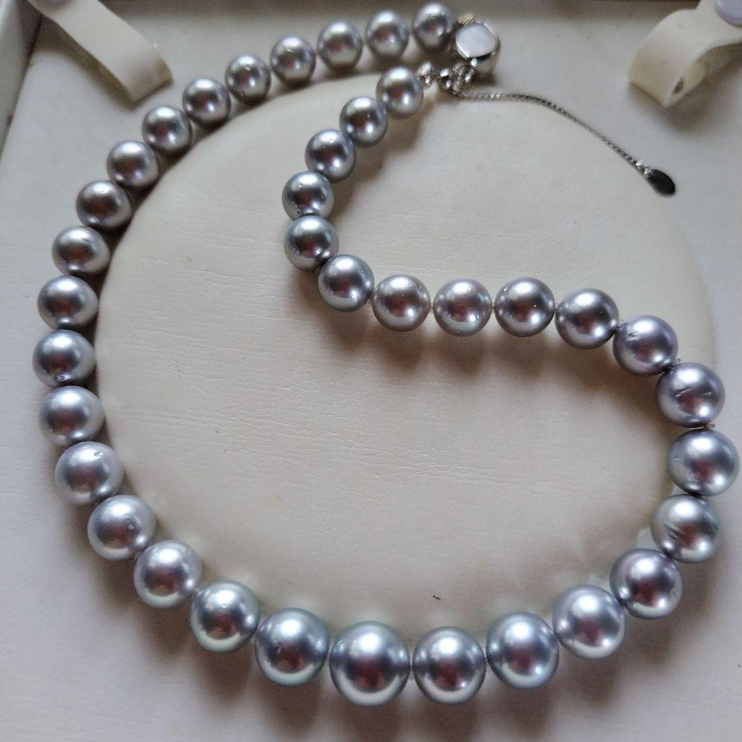 黒蝶真珠シルバーグレーの、ネックレス