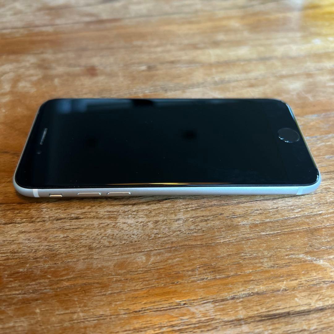 iPhoneSE 第2世代 64GB SIMフリー ホワイト
