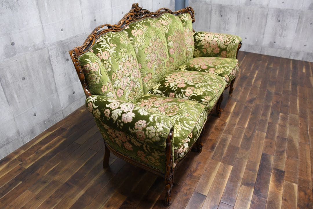 FAC5 イタリア製 ロココ様式 猫脚 レリーフ 3人掛けソファ トリプルソファ