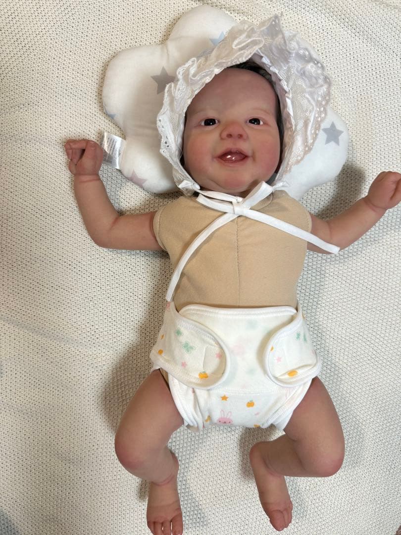 リボーンドール　ニッコリ笑顔ベビー