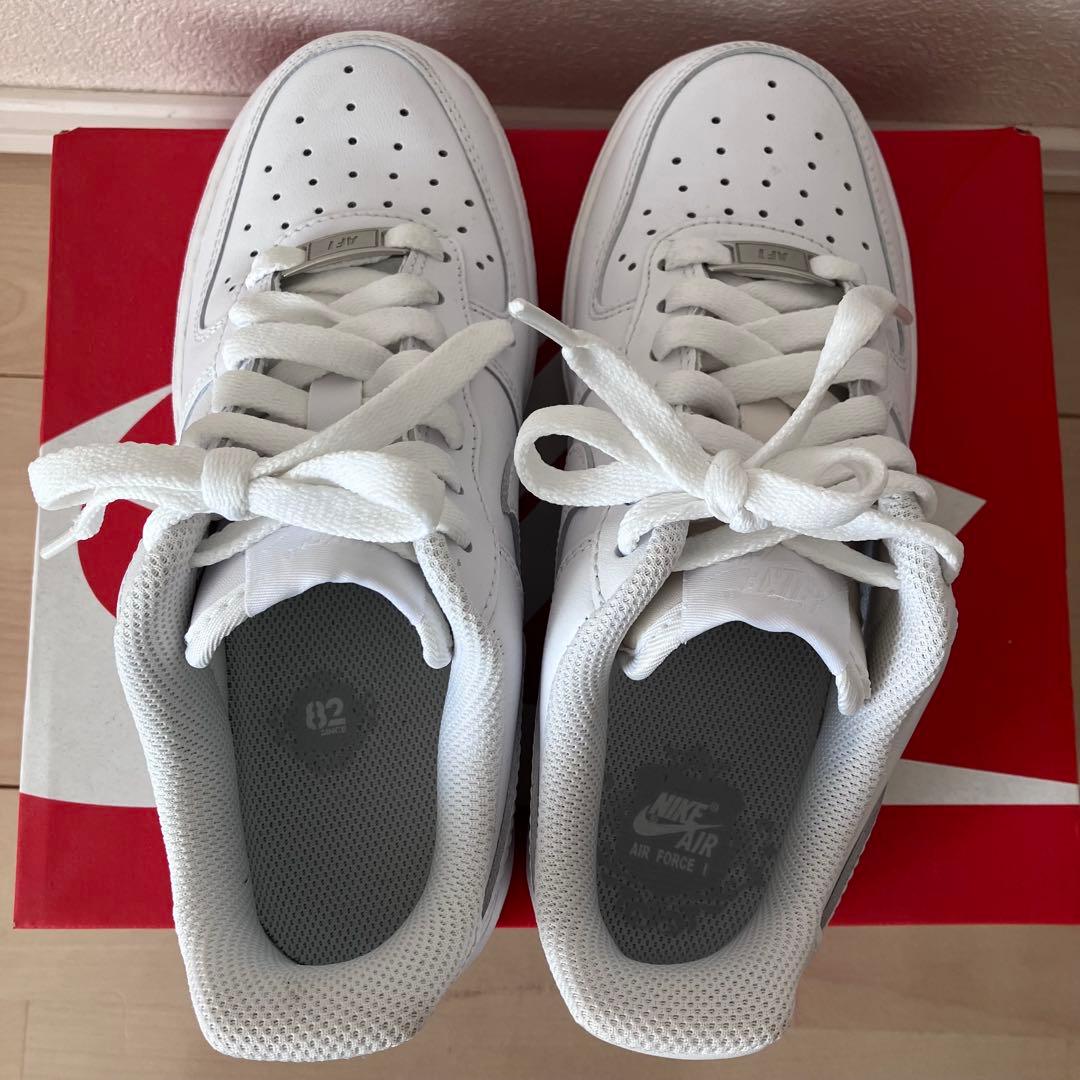 ナイキ エアフォース1 白 ホワイト NIKE エアフォースワン 22cm