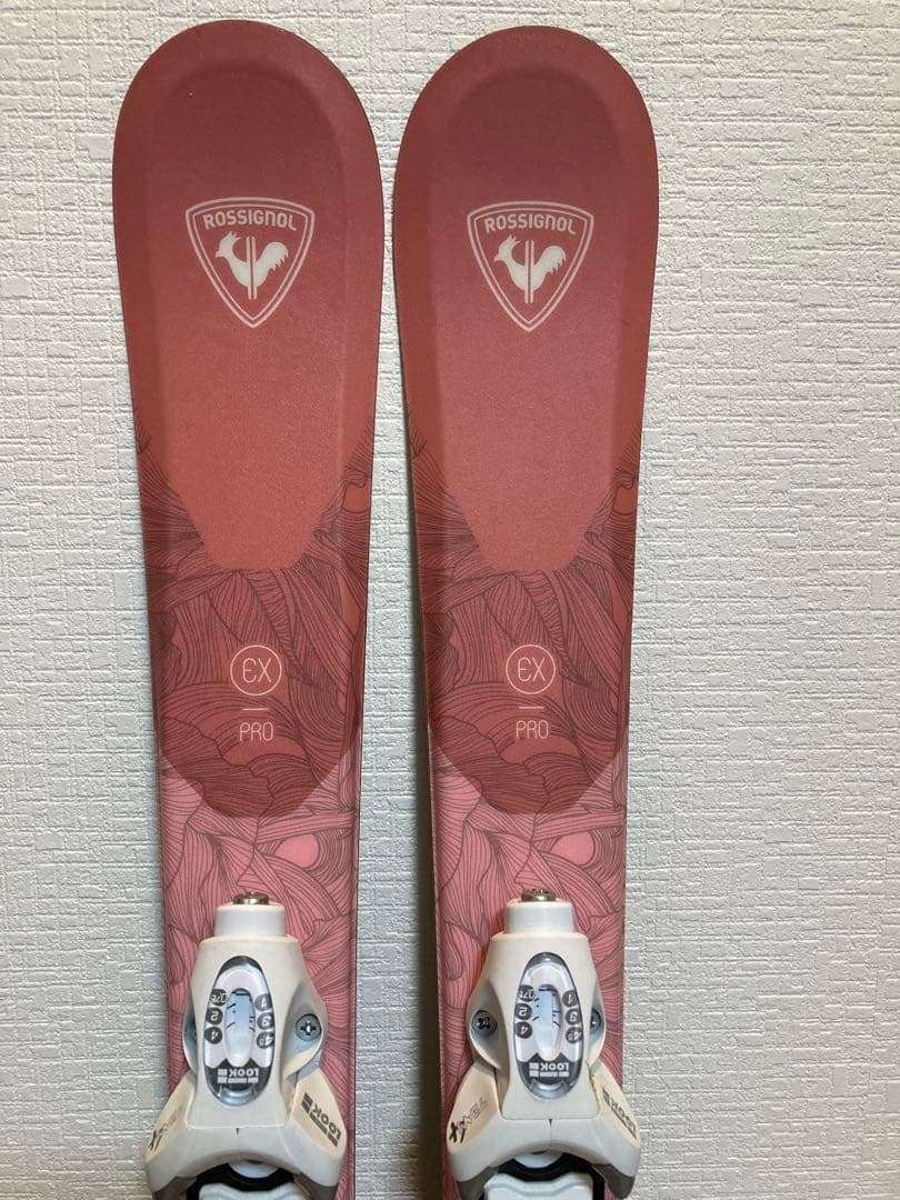 【ヒッポ♡ 様、HOTWAX・チューン済】ROSSIGNOLスキーデビュー　4点