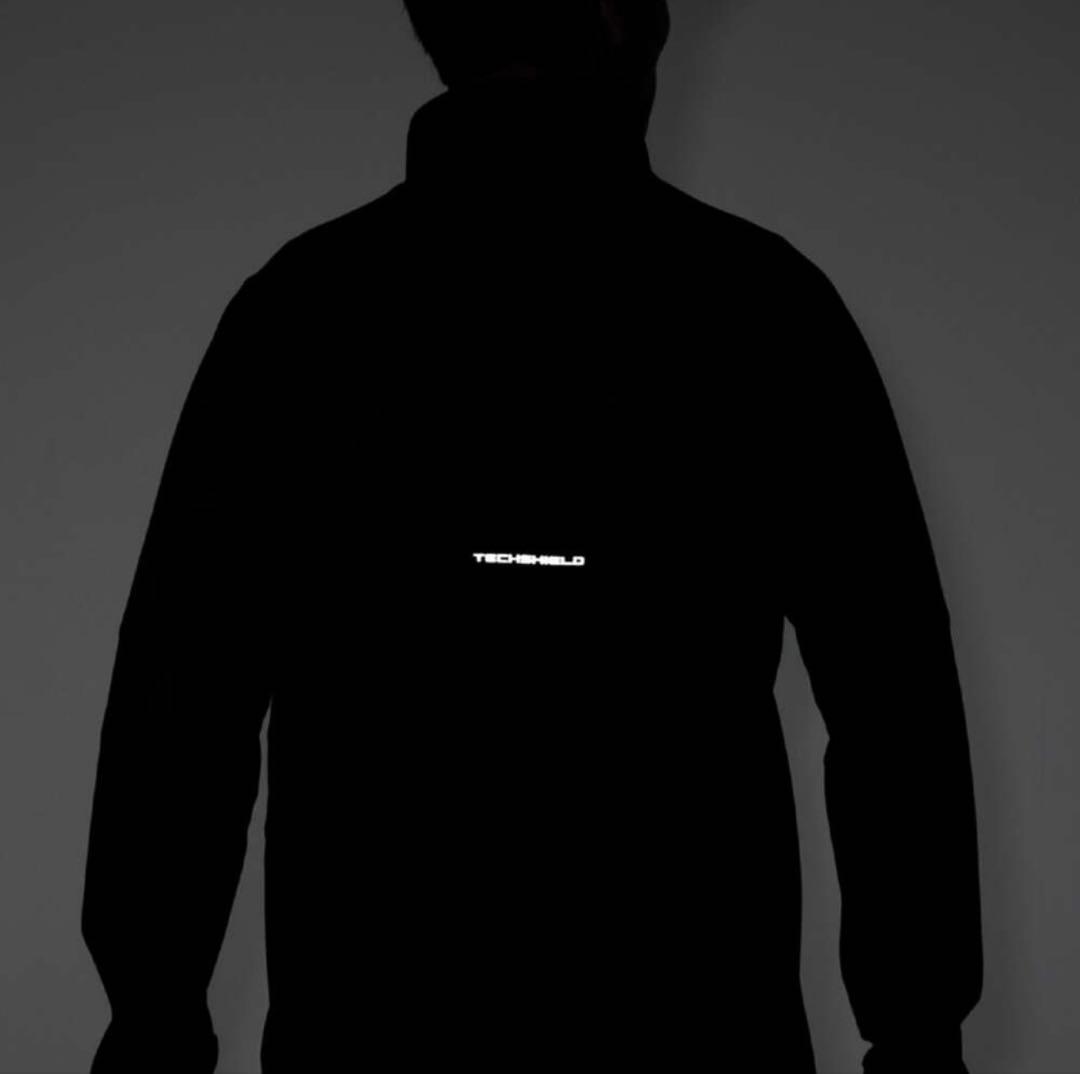 新品未使用品✨Mizuno 防風 吸湿発熱 ジャケット L