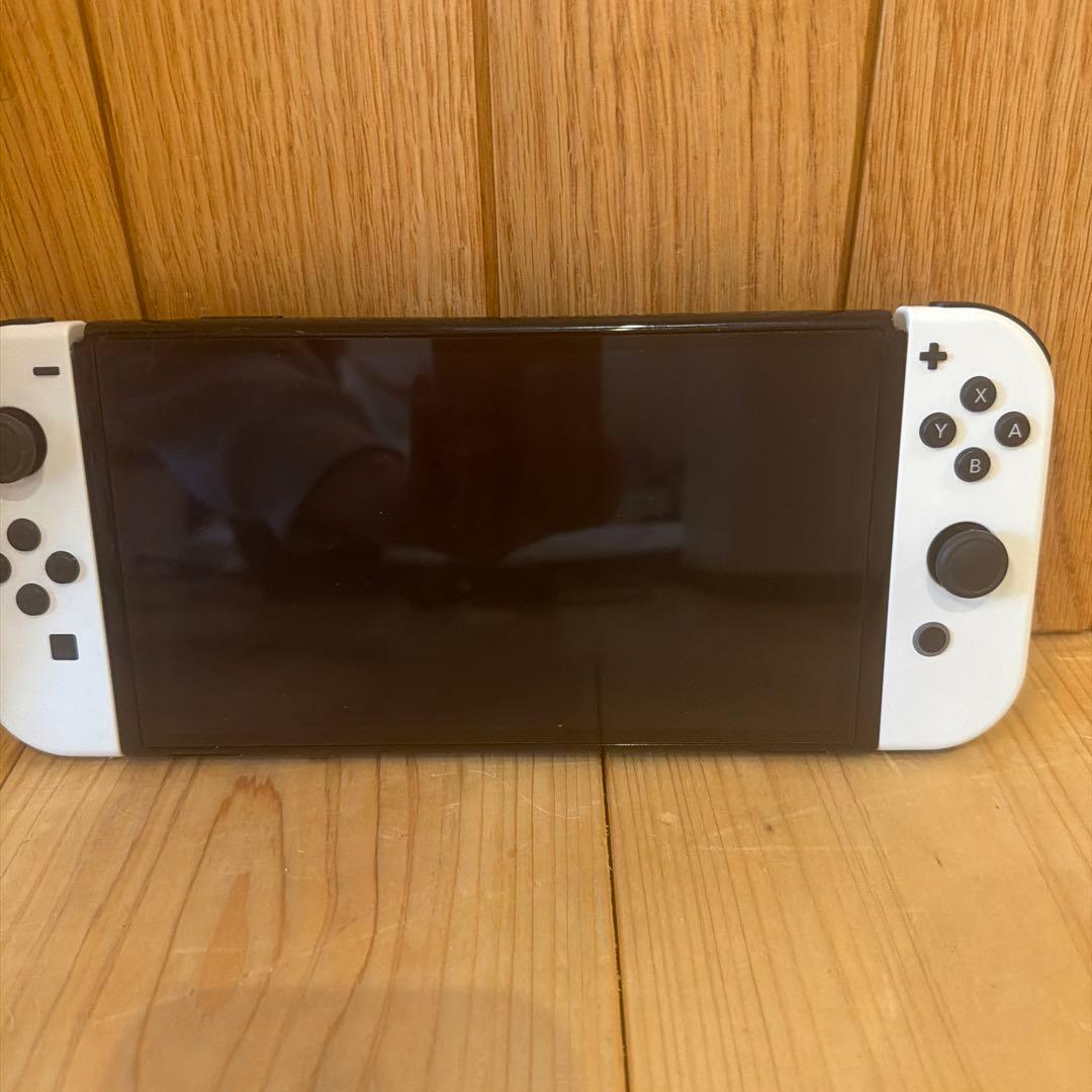 Nintendo Switch OLEDモデル ホワイト