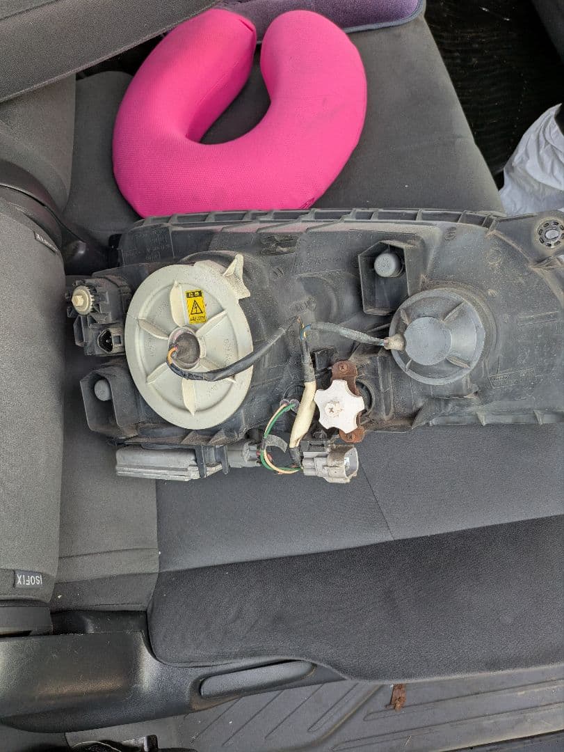 プロフィアHIDヘッドライト