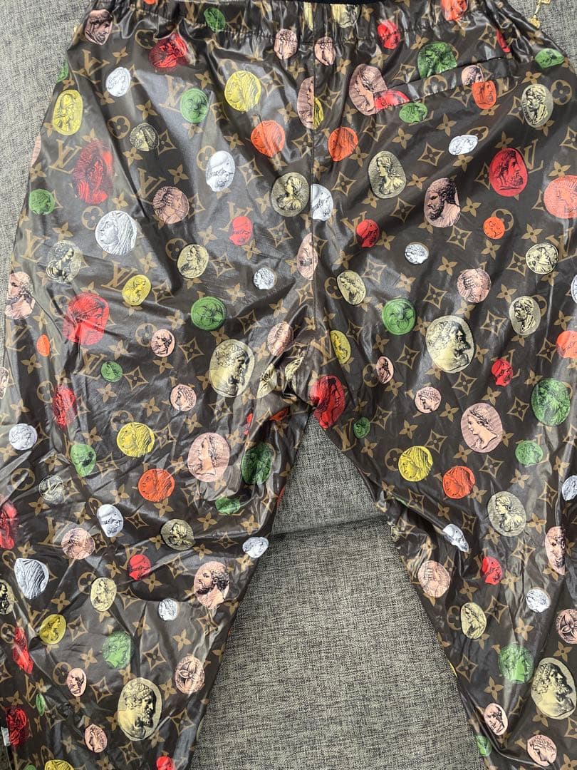 LOUIS VUITTON × FORNASETTI　ナイロンパンツ