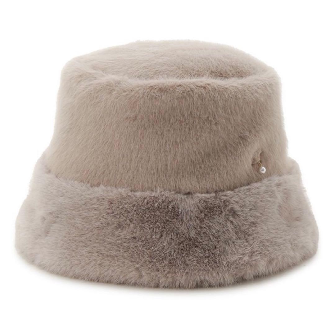 セルフォード フェイクファーロゴパール付きバケットハット MOC